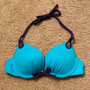 VS Bombshell push-up bikini top